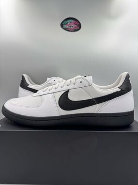 Nike Field General LTR White Black BRAND NEW Size 12